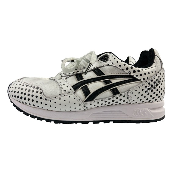 ASICS Tiger Gel‎ Saga Black/White Polka Dot Women Sz 6 - Picture 1 of 7